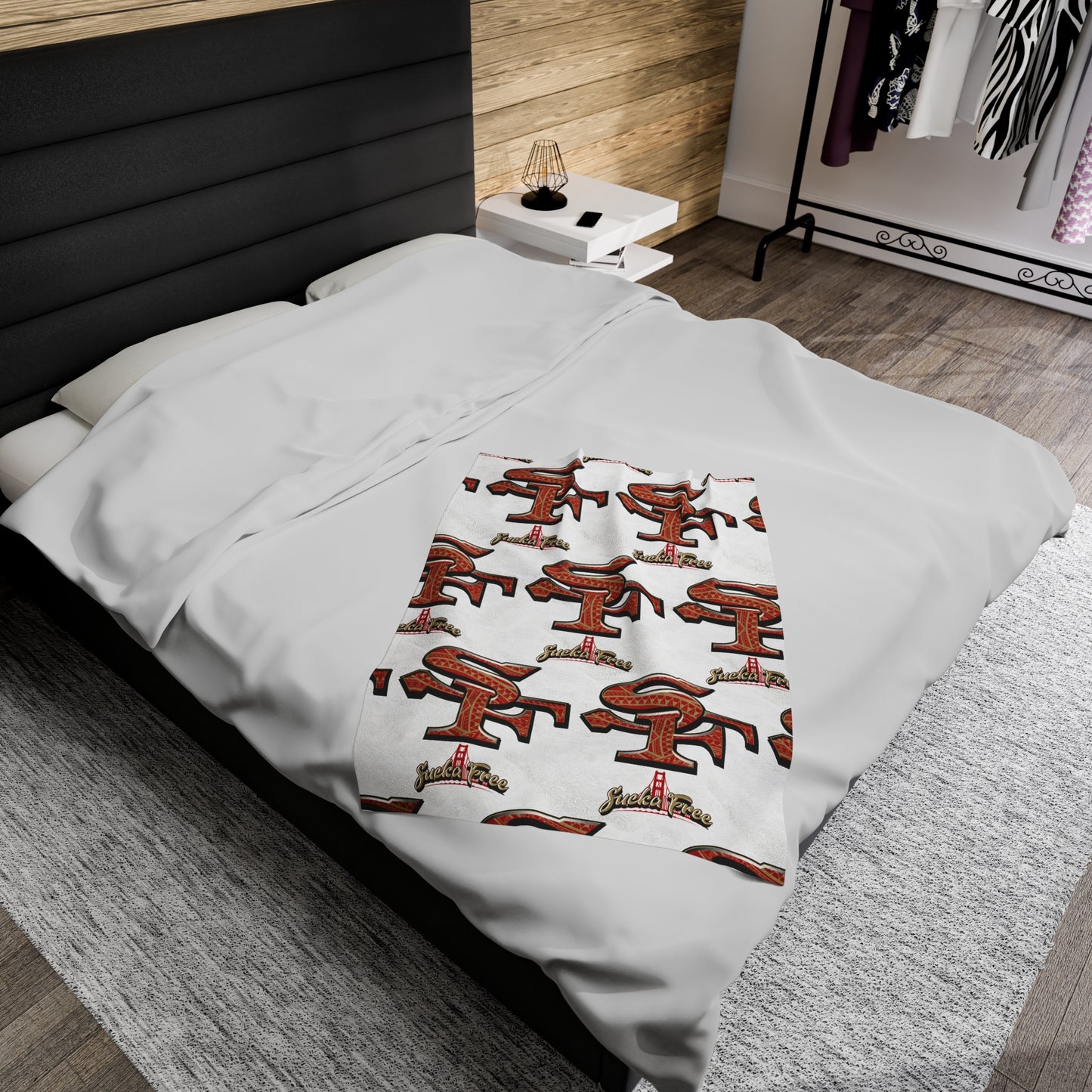 SF SUCKA FREE Velveteen Plush Blanket, White Urban SF Tribal