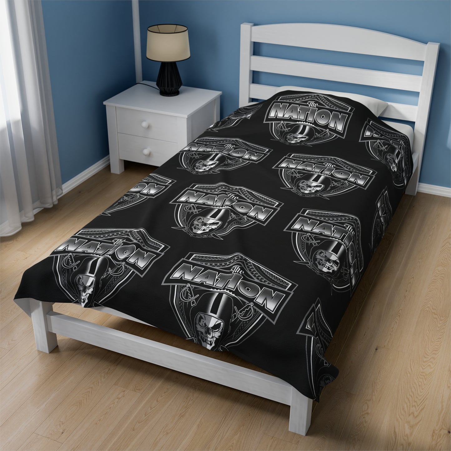 THE NATION TRIBAL Velveteen Plush Blanket, Black Skull Raiders Tribal
