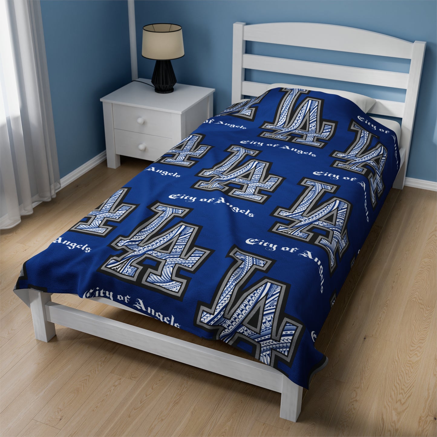 LA TRIBAL Velveteen Plush Blanket, Blue City of Angels LA Tribal