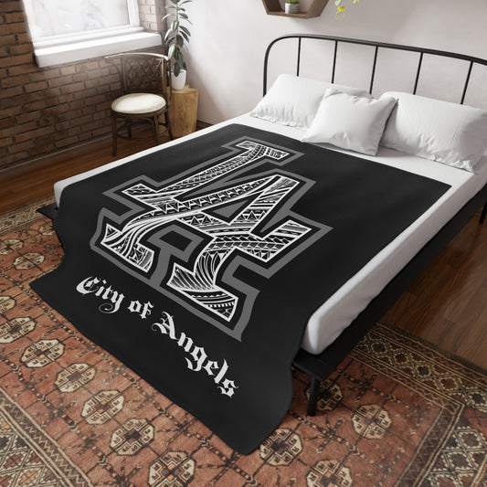 LA TRIBAL Plush Fleece Blanket, Black City of Angels, LA Tribal Turf